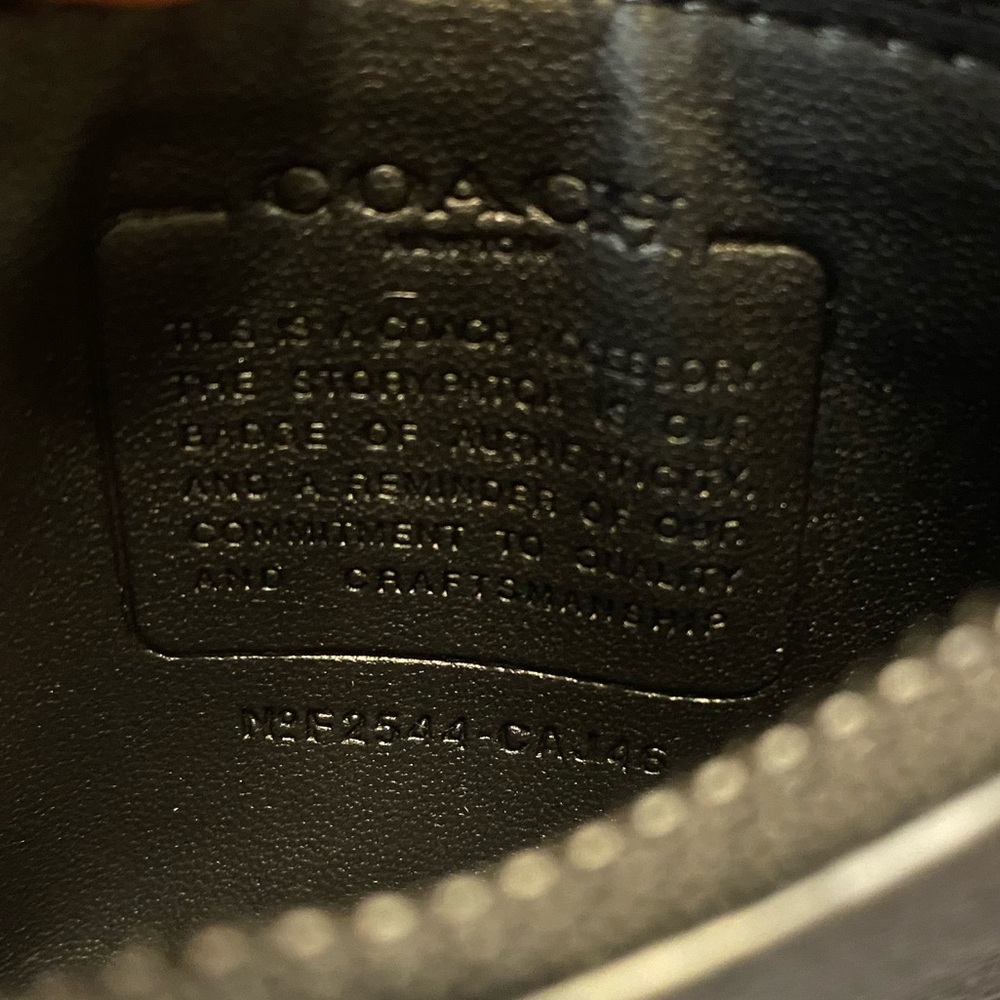 COACH Id Lanyard In Signature Canvas - Picture 4 of 7